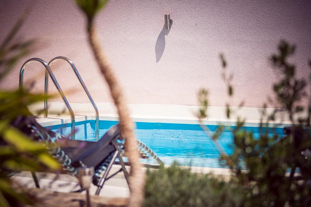 Apartment Falcon Stari Grad  Room photo